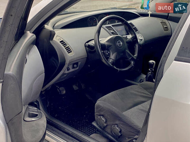 Сірий Ніссан Прімера, об'ємом двигуна 1.9 л та пробігом 234 тис. км за 3499 $, фото 16 на Automoto.ua