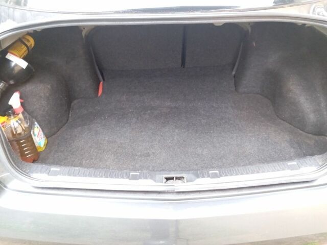 Серый Ниссан Примера, объемом двигателя 1.8 л и пробегом 253 тыс. км за 3900 $, фото 9 на Automoto.ua