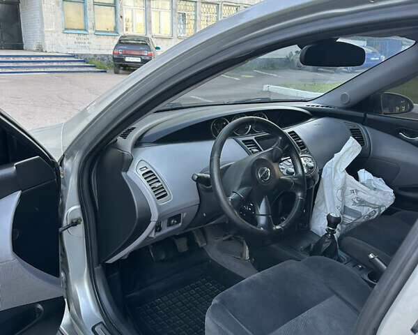 Серый Ниссан Примера, объемом двигателя 1.9 л и пробегом 182 тыс. км за 4300 $, фото 23 на Automoto.ua