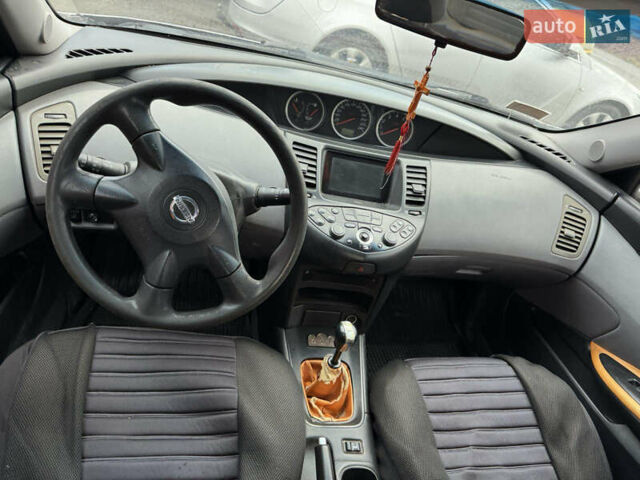 Серый Ниссан Примера, объемом двигателя 1.8 л и пробегом 300 тыс. км за 3000 $, фото 8 на Automoto.ua