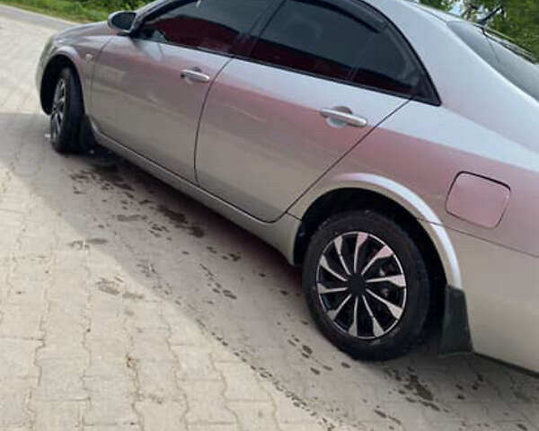 Сірий Ніссан Прімера, об'ємом двигуна 1.6 л та пробігом 270 тис. км за 3200 $, фото 4 на Automoto.ua