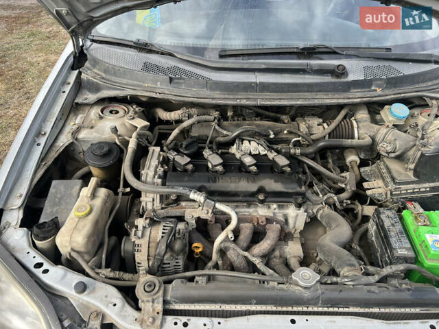 Ніссан Прімера 2003 у Синельниковом на Automoto.ua Сірий Ніссан Прімера, об'ємом двигуна 2 л та пробігом 300 тис. км за 3700 $, фото 5 на Automoto.ua