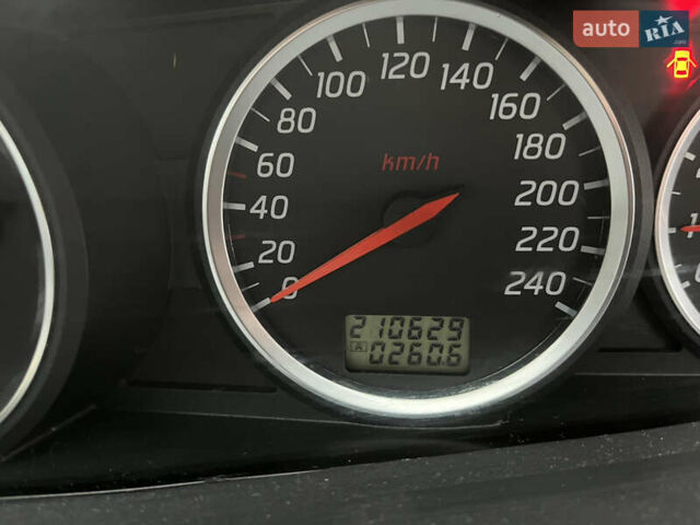 Серый Ниссан Примера, объемом двигателя 1.59 л и пробегом 210 тыс. км за 4300 $, фото 7 на Automoto.ua