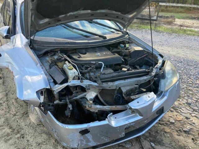 Серый Ниссан Примера, объемом двигателя 2 л и пробегом 200 тыс. км за 1700 $, фото 3 на Automoto.ua