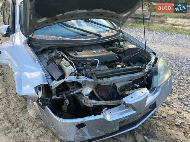 Серый Ниссан Примера, объемом двигателя 2 л и пробегом 200 тыс. км за 1950 $, фото 7 на Automoto.ua