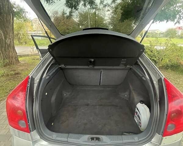 Сірий Ніссан Прімера, об'ємом двигуна 1.9 л та пробігом 335 тис. км за 4500 $, фото 6 на Automoto.ua