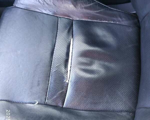 Серый Ниссан Примера, объемом двигателя 1.8 л и пробегом 250 тыс. км за 2999 $, фото 56 на Automoto.ua