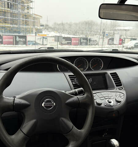 Серый Ниссан Примера, объемом двигателя 1.8 л и пробегом 190 тыс. км за 3500 $, фото 12 на Automoto.ua