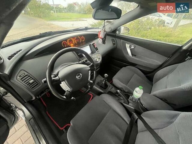 Сірий Ніссан Прімера, об'ємом двигуна 1.9 л та пробігом 335 тис. км за 4500 $, фото 2 на Automoto.ua