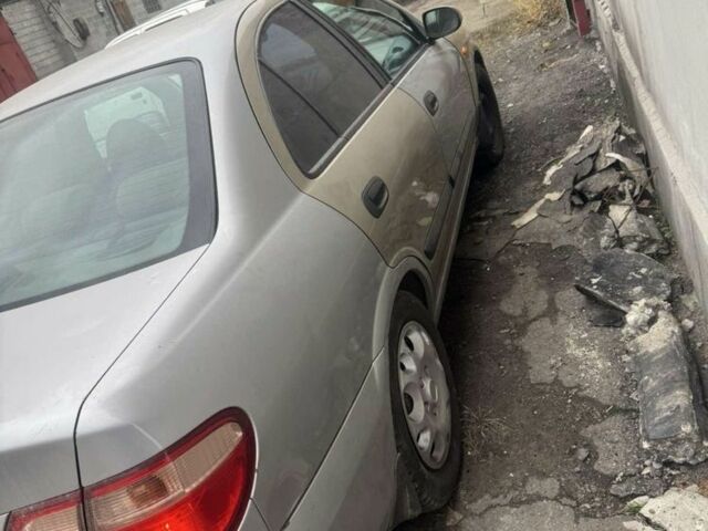 Серый Ниссан Примера, объемом двигателя 1.5 л и пробегом 555 тыс. км за 1000 $, фото 2 на Automoto.ua