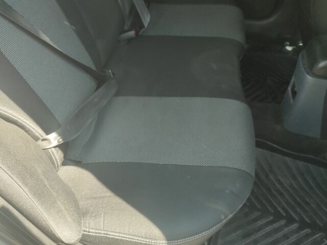 Серый Ниссан Примера, объемом двигателя 2 л и пробегом 280 тыс. км за 3000 $, фото 3 на Automoto.ua