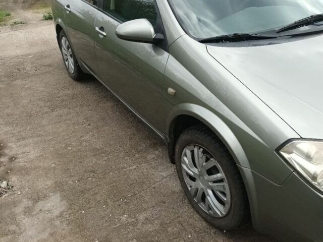 Серый Ниссан Примера, объемом двигателя 1.8 л и пробегом 320 тыс. км за 4200 $, фото 4 на Automoto.ua