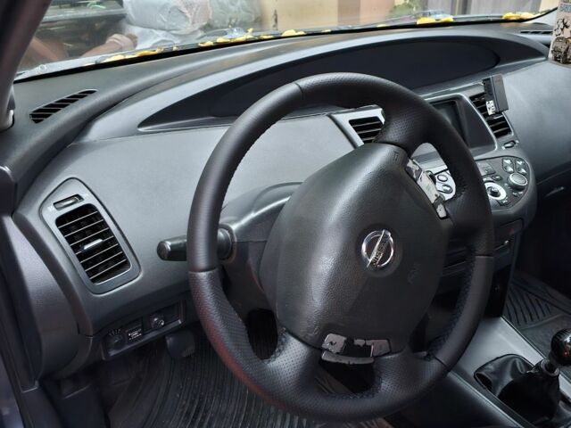 Серый Ниссан Примера, объемом двигателя 1.8 л и пробегом 230 тыс. км за 3350 $, фото 3 на Automoto.ua