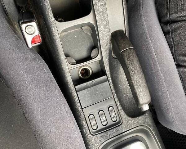 Серый Ниссан Примера, объемом двигателя 2 л и пробегом 252 тыс. км за 4600 $, фото 20 на Automoto.ua