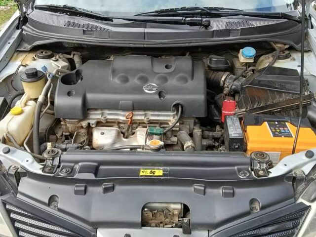 Серый Ниссан Примера, объемом двигателя 1.8 л и пробегом 197 тыс. км за 4500 $, фото 7 на Automoto.ua