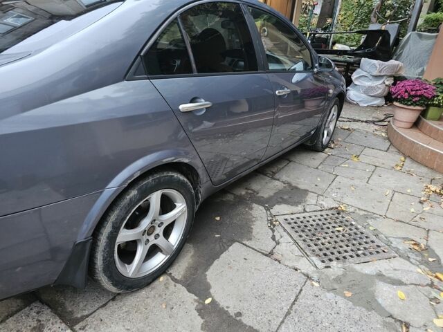 Серый Ниссан Примера, объемом двигателя 1.8 л и пробегом 230 тыс. км за 3350 $, фото 2 на Automoto.ua