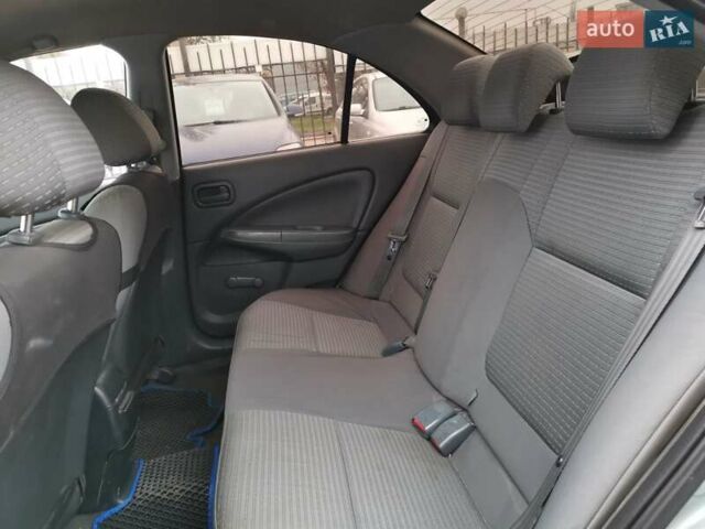 Серый Ниссан Примера, объемом двигателя 1.6 л и пробегом 192 тыс. км за 4800 $, фото 11 на Automoto.ua