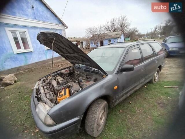 Сірий Ніссан Прімера, об'ємом двигуна 2 л та пробігом 800 тис. км за 950 $, фото 3 на Automoto.ua