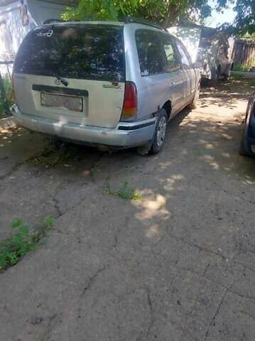 Сірий Ніссан Прімера, об'ємом двигуна 2 л та пробігом 70 тис. км за 2000 $, фото 2 на Automoto.ua