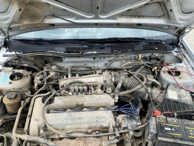 Серый Ниссан Примера, объемом двигателя 2 л и пробегом 420 тыс. км за 1300 $, фото 6 на Automoto.ua