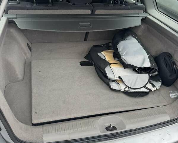 Серый Ниссан Примера, объемом двигателя 1.8 л и пробегом 120 тыс. км за 3200 $, фото 3 на Automoto.ua