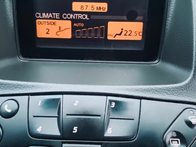 Серый Ниссан Примера, объемом двигателя 1.8 л и пробегом 271 тыс. км за 3300 $, фото 10 на Automoto.ua