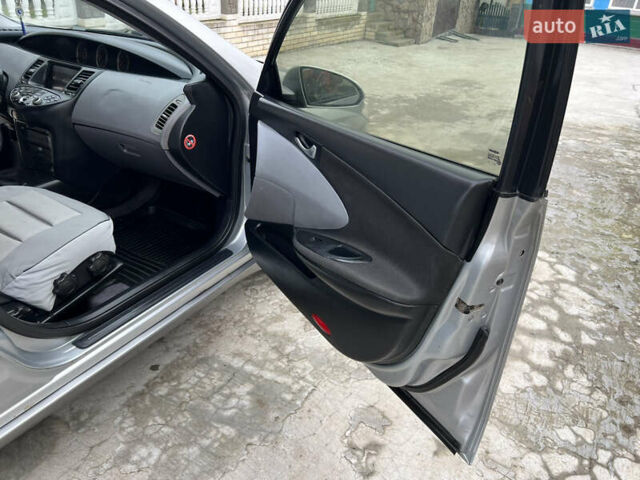 Сірий Ніссан Прімера, об'ємом двигуна 2.18 л та пробігом 330 тис. км за 2599 $, фото 28 на Automoto.ua