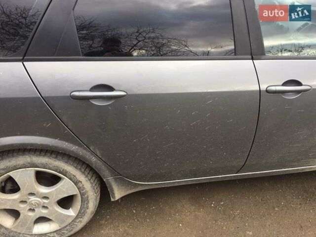 Серый Ниссан Примера, объемом двигателя 2 л и пробегом 220 тыс. км за 3800 $, фото 8 на Automoto.ua