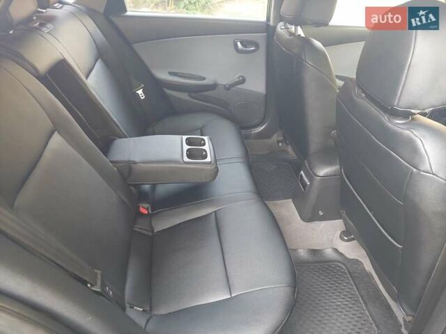 Сірий Ніссан Прімера, об'ємом двигуна 1.77 л та пробігом 308 тис. км за 5200 $, фото 4 на Automoto.ua