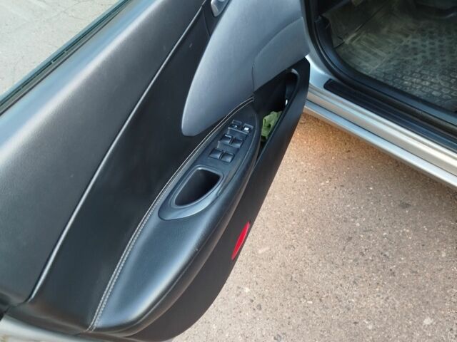 Сірий Ніссан Прімера, об'ємом двигуна 2.2 л та пробігом 400 тис. км за 3750 $, фото 13 на Automoto.ua