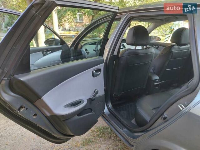 Сірий Ніссан Прімера, об'ємом двигуна 1.77 л та пробігом 308 тис. км за 5200 $, фото 7 на Automoto.ua