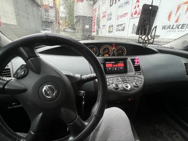 Серый Ниссан Примера, объемом двигателя 1.8 л и пробегом 290 тыс. км за 4300 $, фото 2 на Automoto.ua