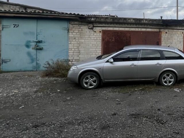 Серый Ниссан Примера, объемом двигателя 1.8 л и пробегом 290 тыс. км за 4300 $, фото 6 на Automoto.ua