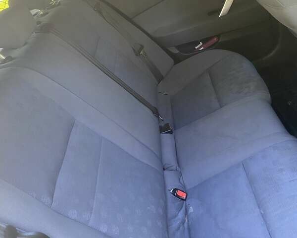 Серый Ниссан Примера, объемом двигателя 1.8 л и пробегом 460 тыс. км за 3600 $, фото 7 на Automoto.ua