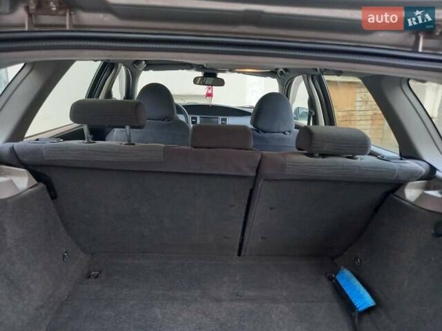 Сірий Ніссан Прімера, об'ємом двигуна 1.8 л та пробігом 270 тис. км за 4600 $, фото 5 на Automoto.ua