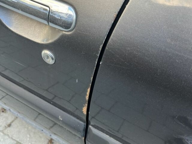 Сірий Ніссан Прімера, об'ємом двигуна 2 л та пробігом 200 тис. км за 600 $, фото 5 на Automoto.ua