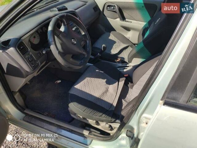 Серый Ниссан Примера, объемом двигателя 1.8 л и пробегом 265 тыс. км за 1100 $, фото 2 на Automoto.ua