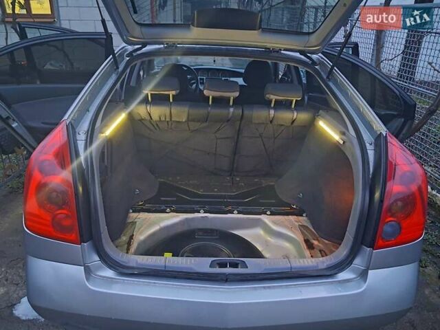 Серый Ниссан Примера, объемом двигателя 1.6 л и пробегом 350 тыс. км за 6300 $, фото 28 на Automoto.ua