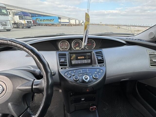 Серый Ниссан Примера, объемом двигателя 2.2 л и пробегом 300 тыс. км за 3000 $, фото 14 на Automoto.ua