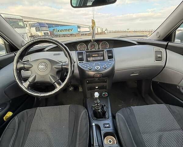 Серый Ниссан Примера, объемом двигателя 2.2 л и пробегом 300 тыс. км за 3000 $, фото 15 на Automoto.ua