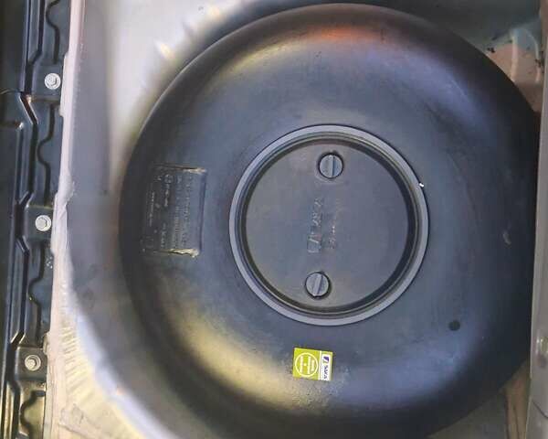 Серый Ниссан Примера, объемом двигателя 1.6 л и пробегом 350 тыс. км за 6300 $, фото 26 на Automoto.ua