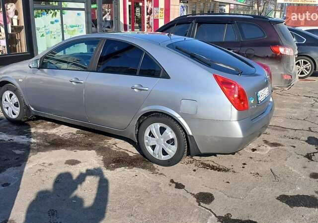 Серый Ниссан Примера, объемом двигателя 1.8 л и пробегом 230 тыс. км за 4000 $, фото 4 на Automoto.ua