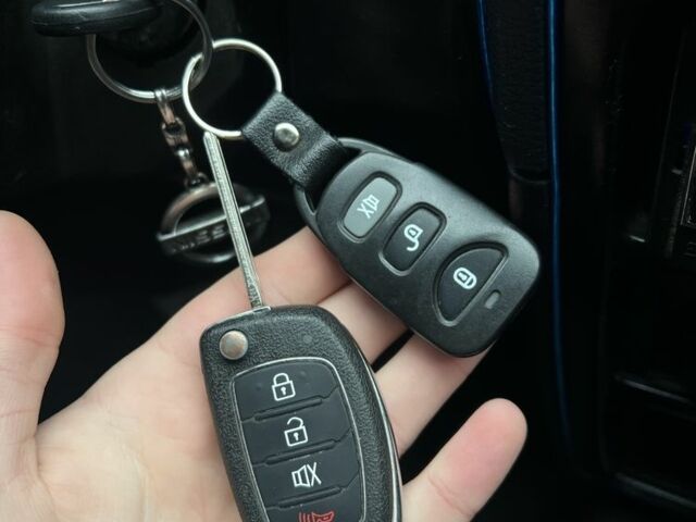 Синий Ниссан Примера, объемом двигателя 2 л и пробегом 355 тыс. км за 1350 $, фото 23 на Automoto.ua