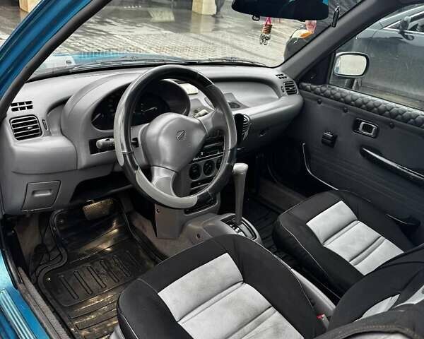 Синий Ниссан Примера, объемом двигателя 1.3 л и пробегом 252 тыс. км за 2500 $, фото 3 на Automoto.ua