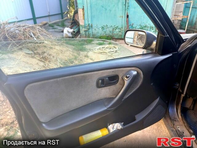 Синий Ниссан Примера, объемом двигателя 2 л и пробегом 0 тыс. км за 1500 $, фото 5 на Automoto.ua