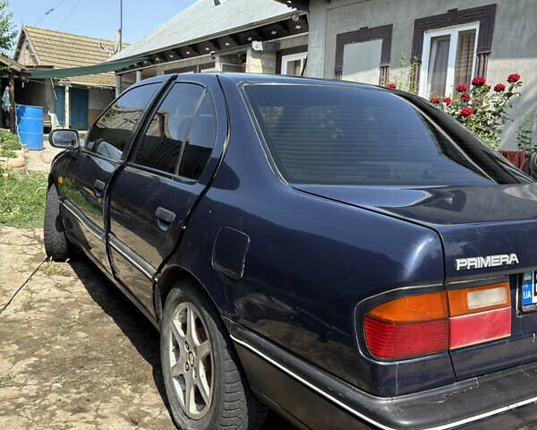 Синий Ниссан Примера, объемом двигателя 1.6 л и пробегом 340 тыс. км за 1400 $, фото 6 на Automoto.ua