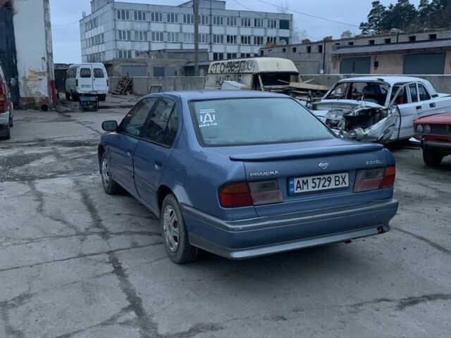 Синий Ниссан Примера, объемом двигателя 2 л и пробегом 300 тыс. км за 1900 $, фото 1 на Automoto.ua