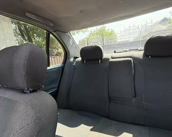 Синий Ниссан Примера, объемом двигателя 1.6 л и пробегом 340 тыс. км за 1400 $, фото 11 на Automoto.ua