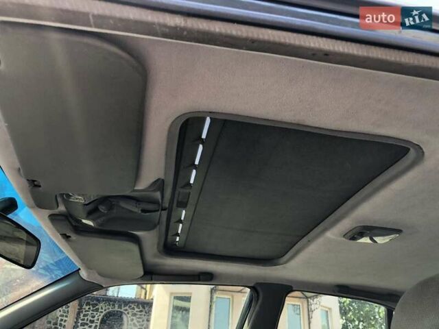 Синій Ніссан Прімера, об'ємом двигуна 1.6 л та пробігом 351 тис. км за 2100 $, фото 6 на Automoto.ua