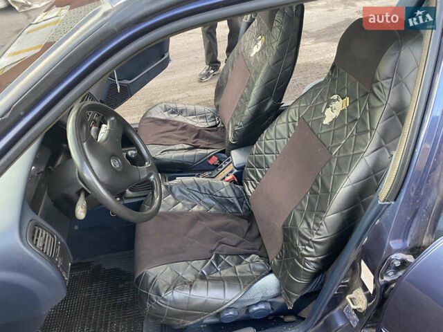 Синий Ниссан Примера, объемом двигателя 2 л и пробегом 220 тыс. км за 3200 $, фото 19 на Automoto.ua